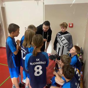 5536f2f7-2985-4fb9-a99a-fad4ba7af870.jfif